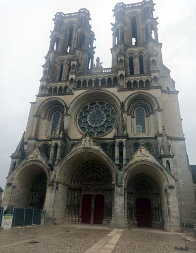 Façade de la cathédrale de Laon - © Hubert Gouleret
