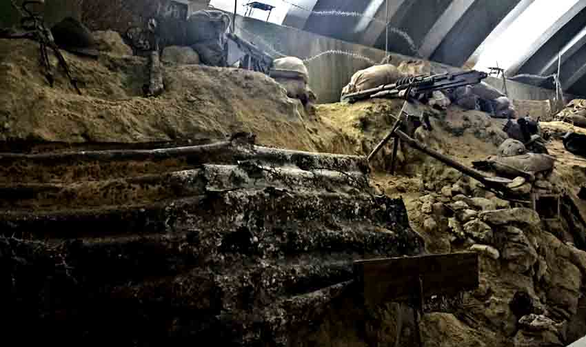 Tranchée française Caverne du Dragon - © Hubert Gouleret