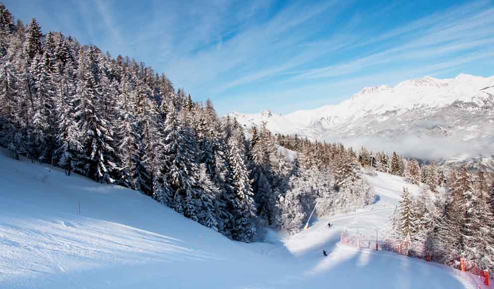 Domaine skiable de Pra Loup - © Brendan Le Peru