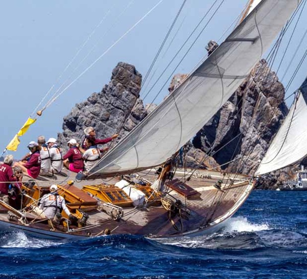 La Porquerolle’s Classic sous le signe de l'élégance des yachts de tradition